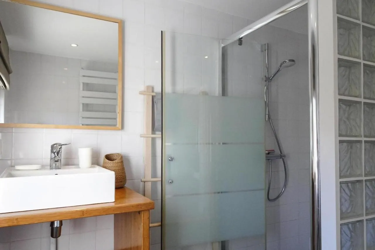 Comfortable Holiday Home With Enclosed Garden Locquirec 0*,  Γαλλία